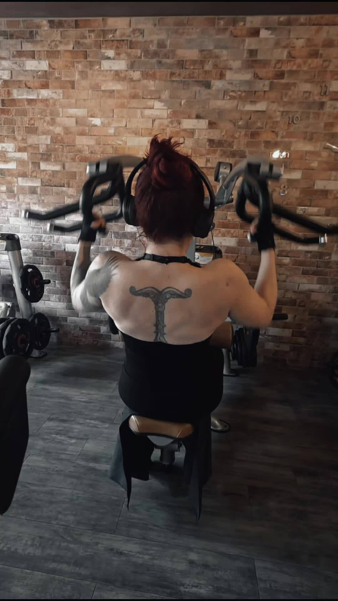 @🐝💪Kati Barbella