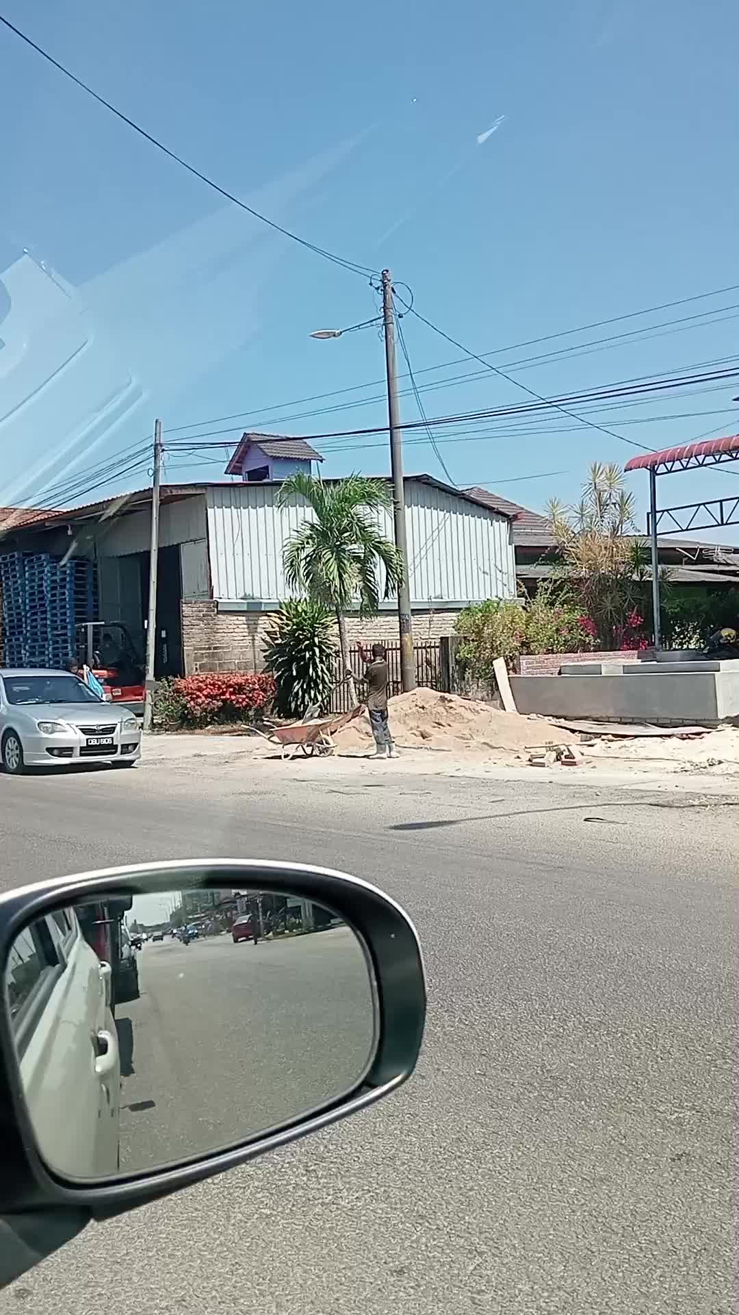 @ᗪiqꪗoɘ83