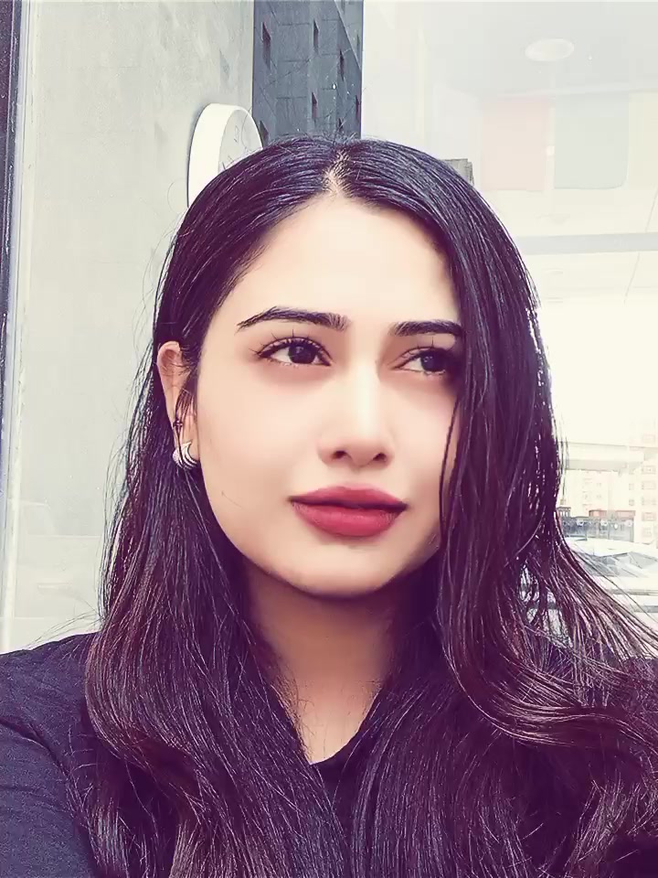 @Anu🦢❤️