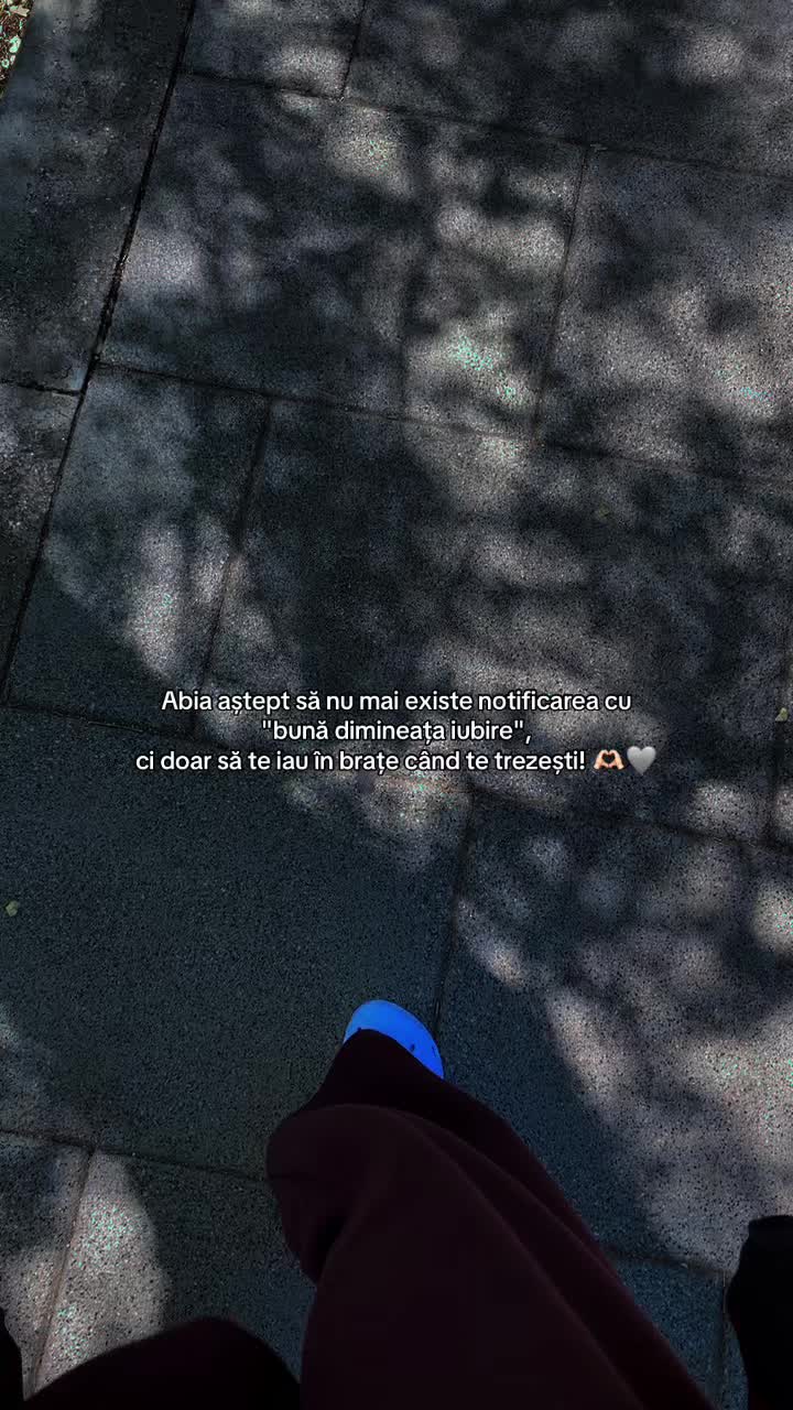 @𝓜𝓲𝓪