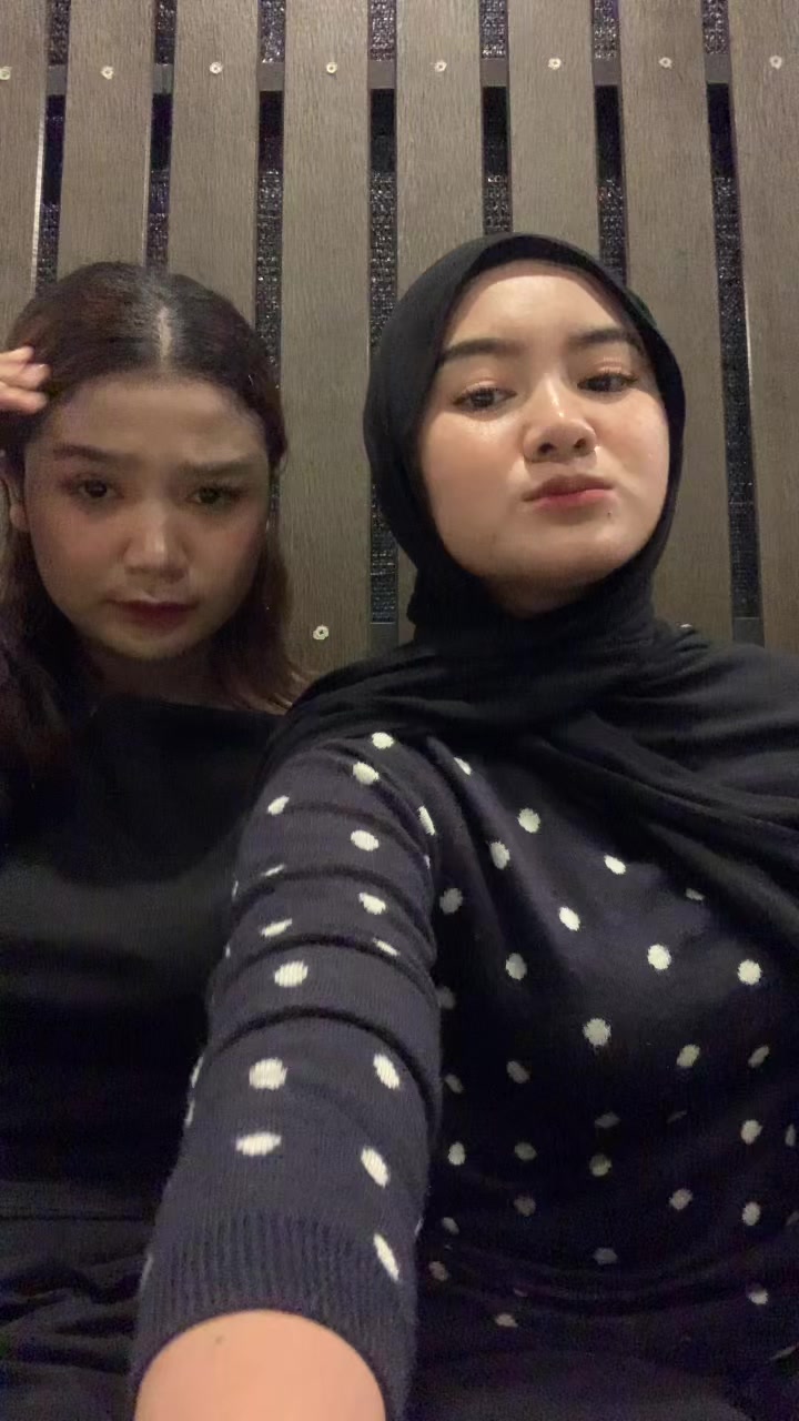 @adelll