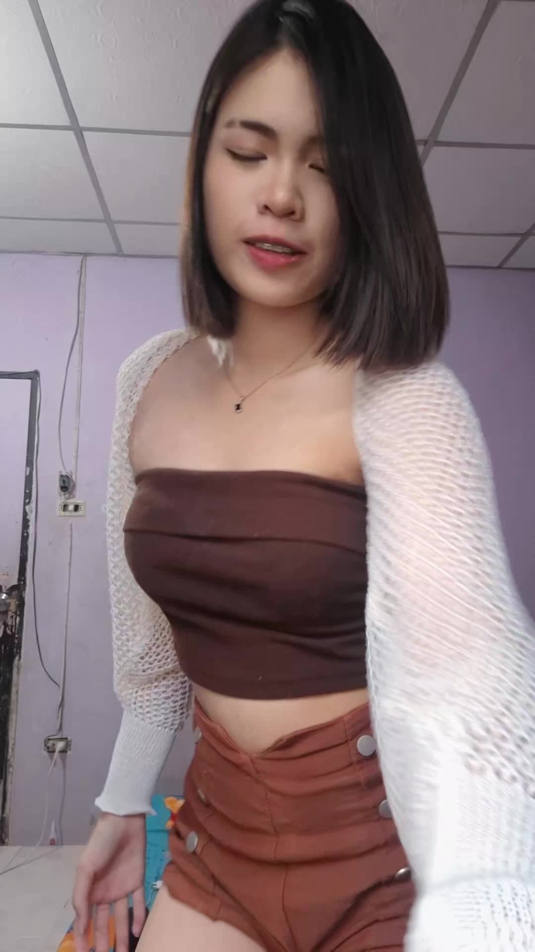 @Mɛwwi Cat