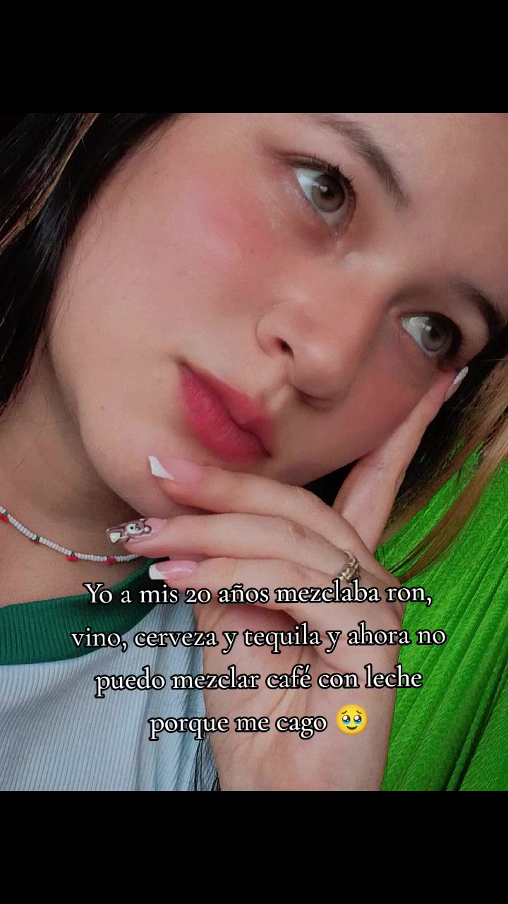 @Caroliina✨