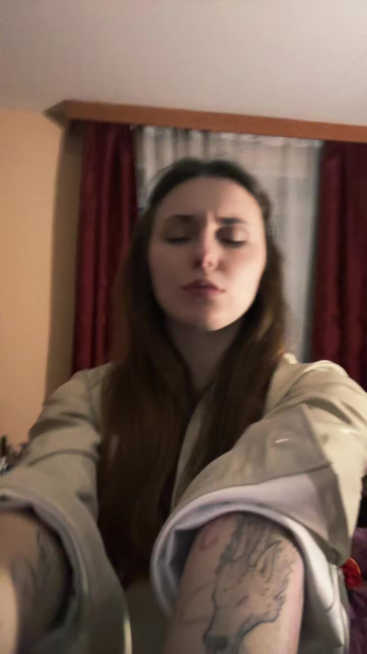 @𝓼𝓸𝓯𝓲𝔂𝓴𝓪𝓪