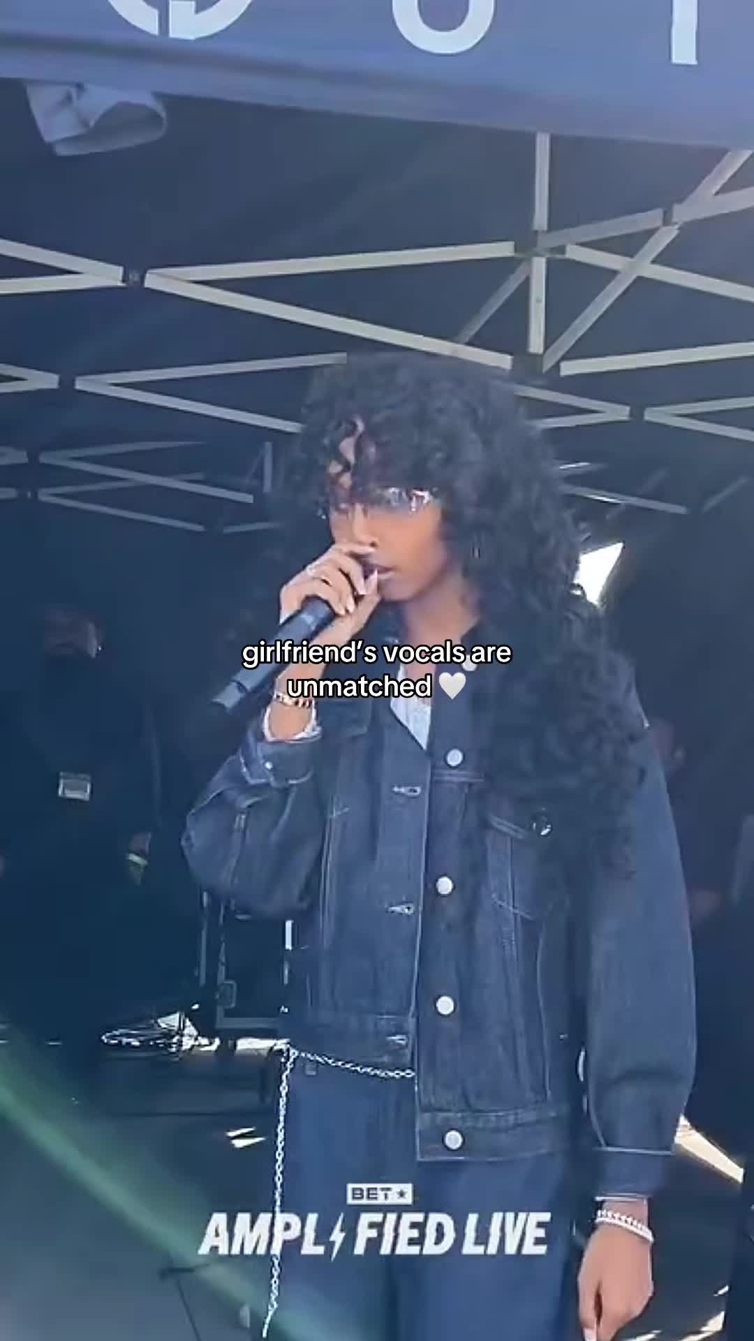 @Girlfriend Fan Page