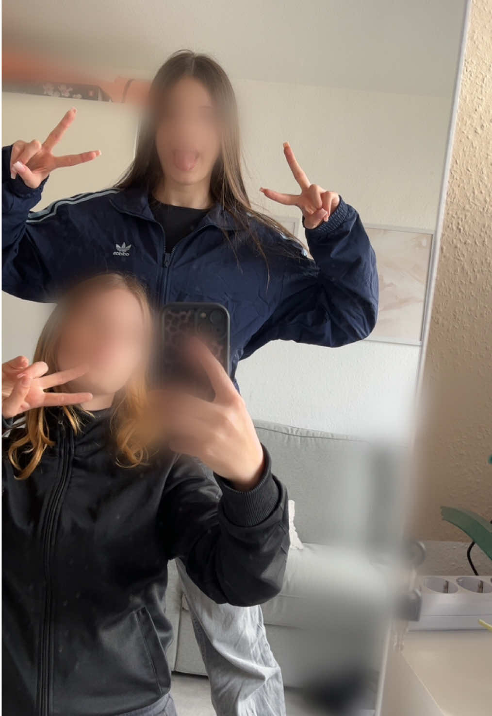 @𝐀&amp;𝐉