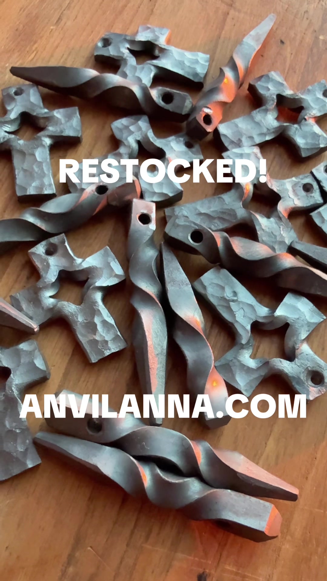 @AnvilAnna