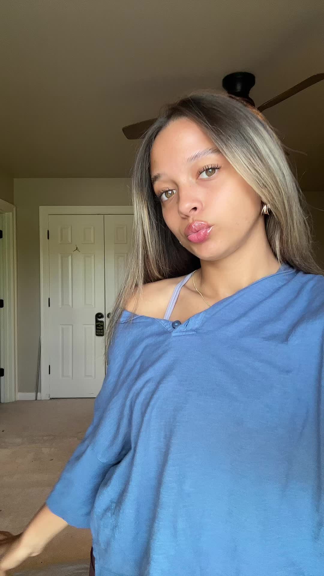 @Kaelyn🇵🇷
