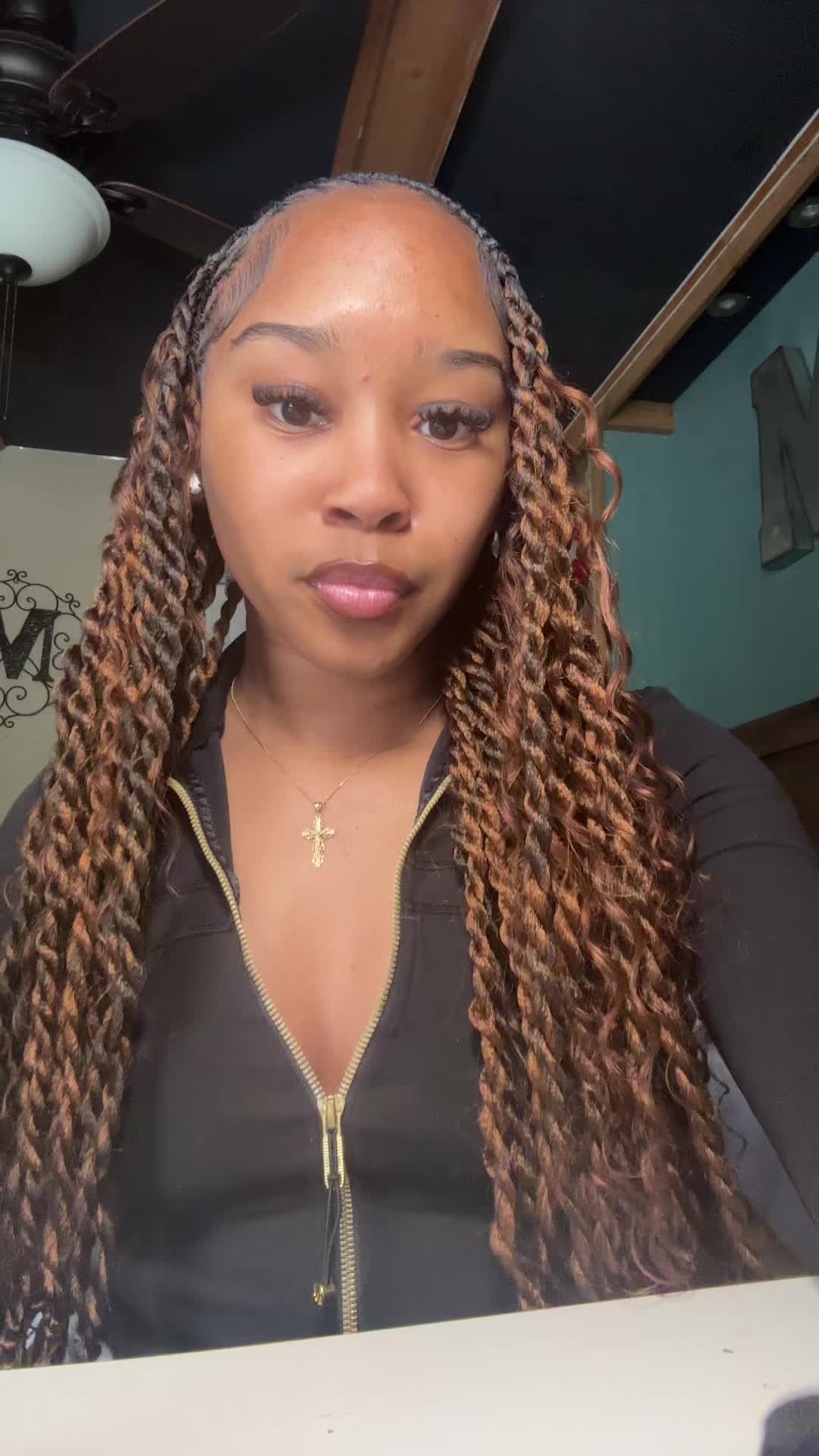 @keepyoureyesoffofme
