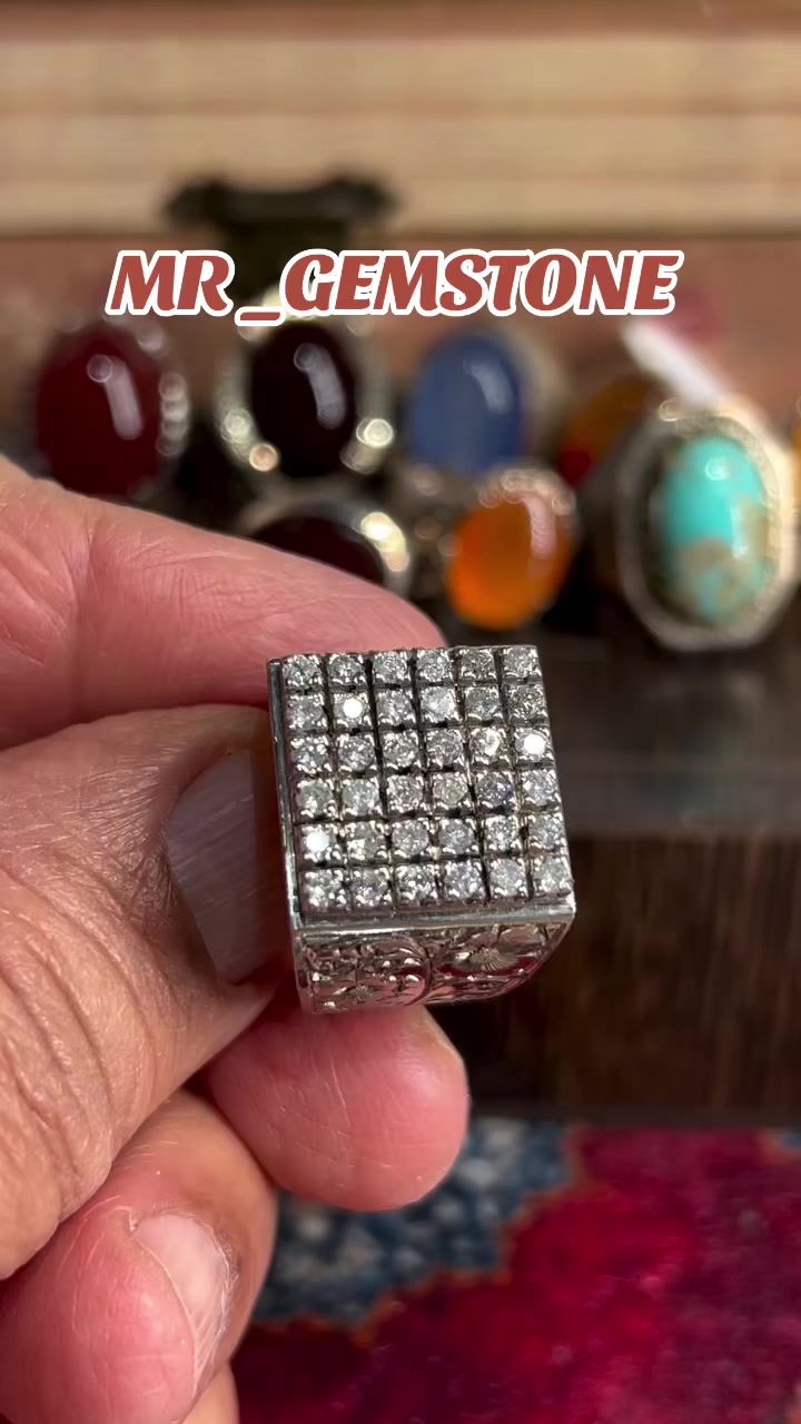 @MR_GEMSTONE💎