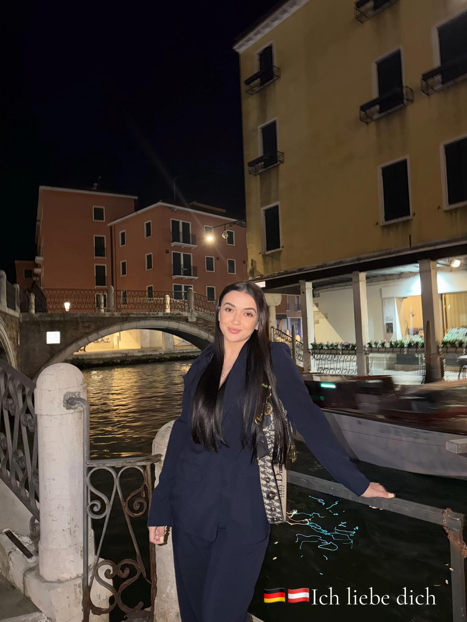 @𝒜𝓃𝓃𝑔𝑒.𝓁𝒾𝓃𝒶