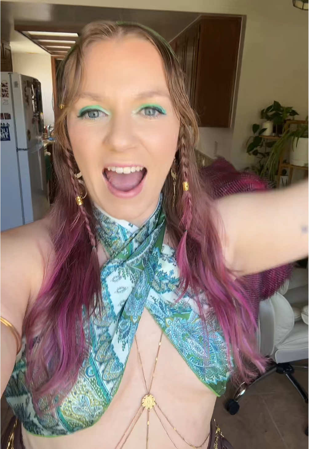 @Mikayla 🦋 | edm + festivals