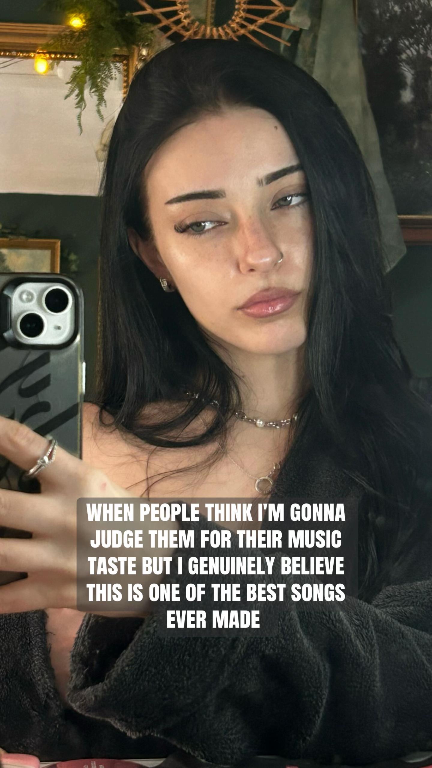 @ɹǝplıʍ ʎɔɐɯ