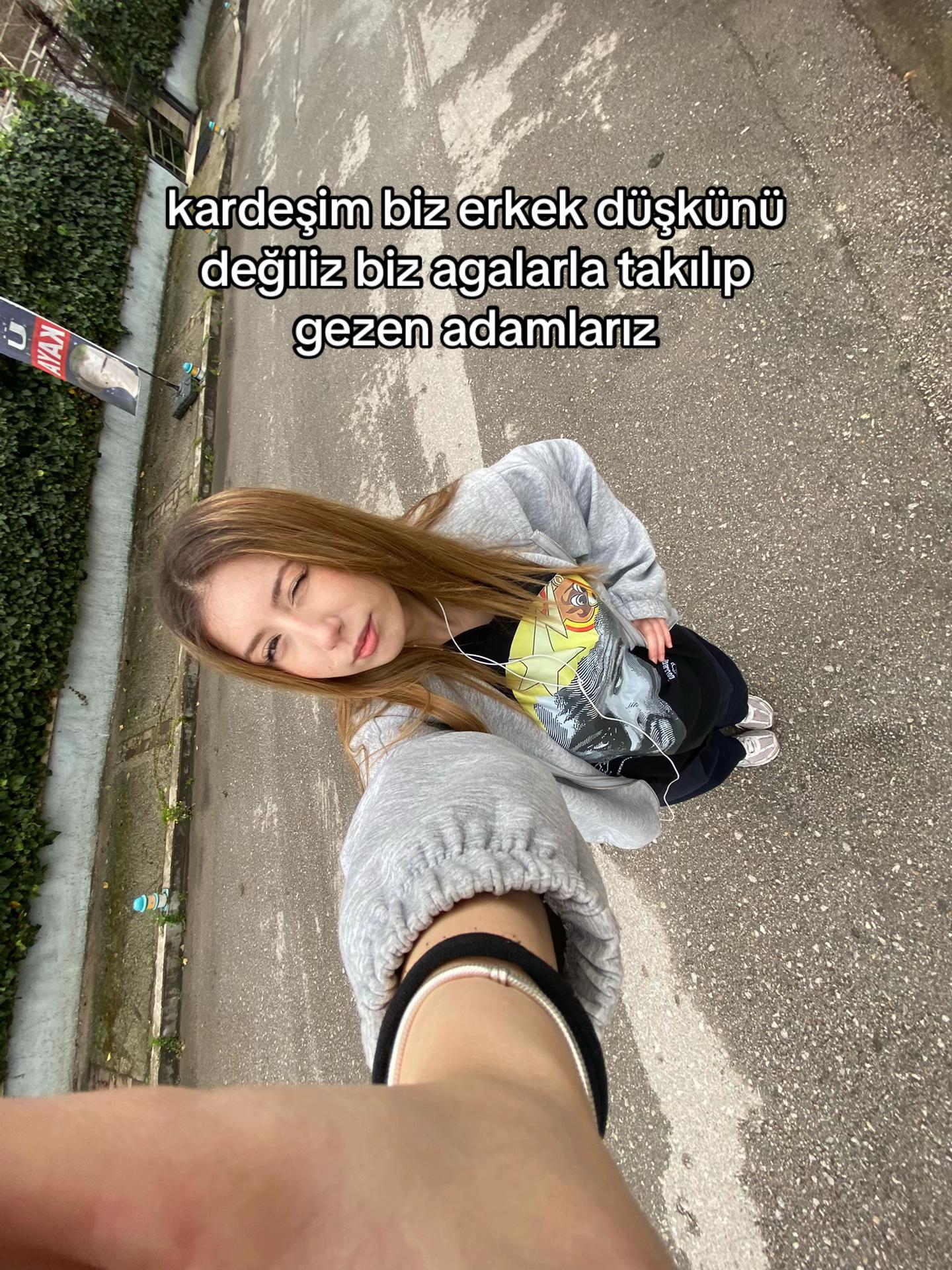 @Zeyzeyy