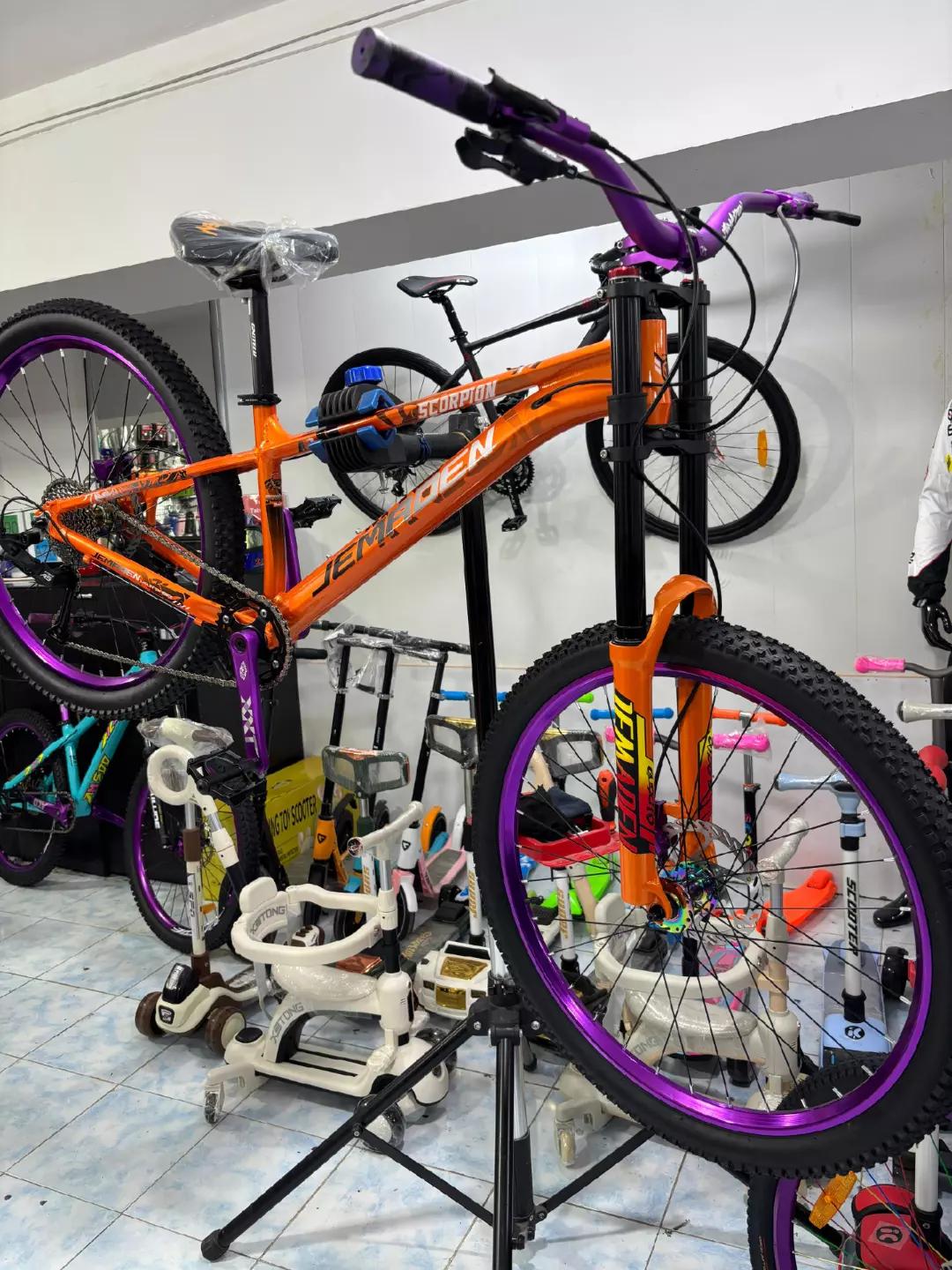 @Velostore