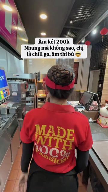 @G&agrave; N&oacute;ng ở một g&oacute;c An B&igrave;nh