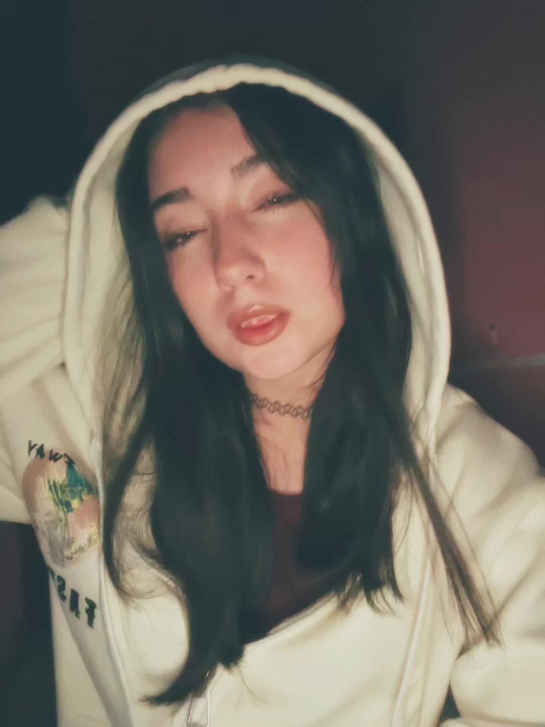 @███💋