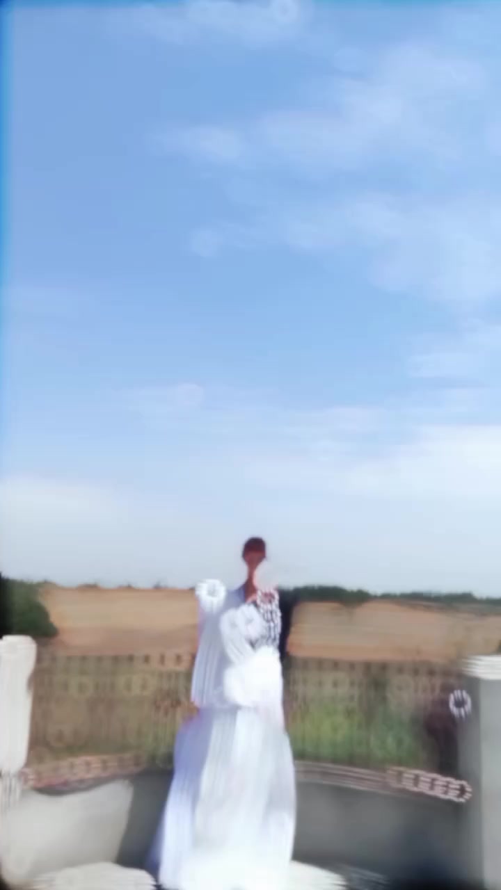 @माहा रानिᥫ᭡B