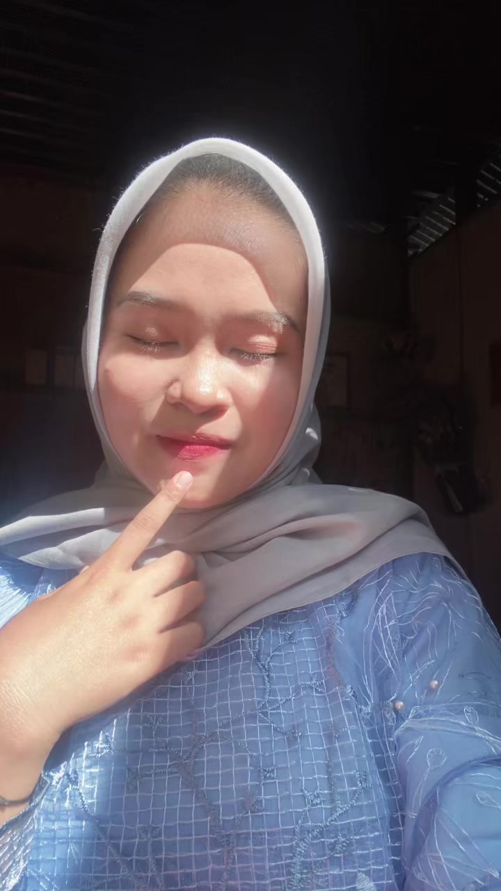 @sya