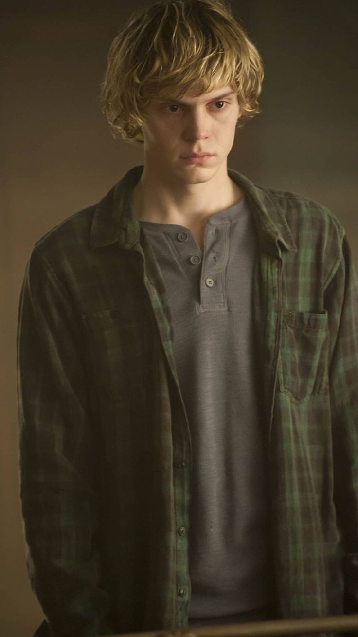 @Evan Peters Wendy🎀
