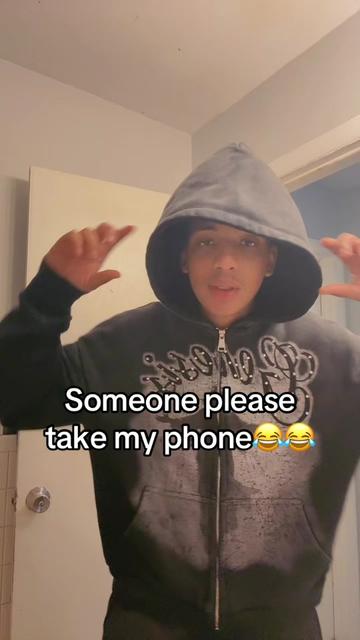 @Yello