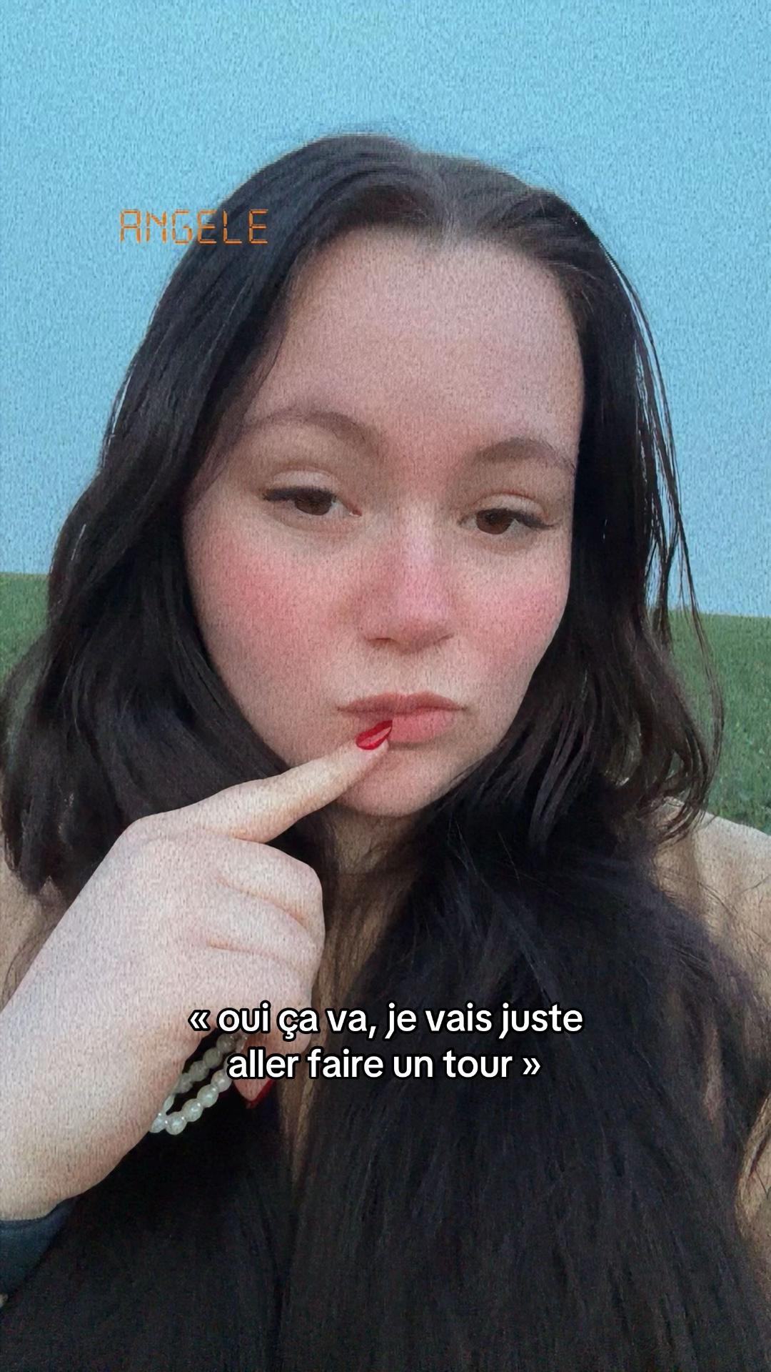 @Ang&egrave;le