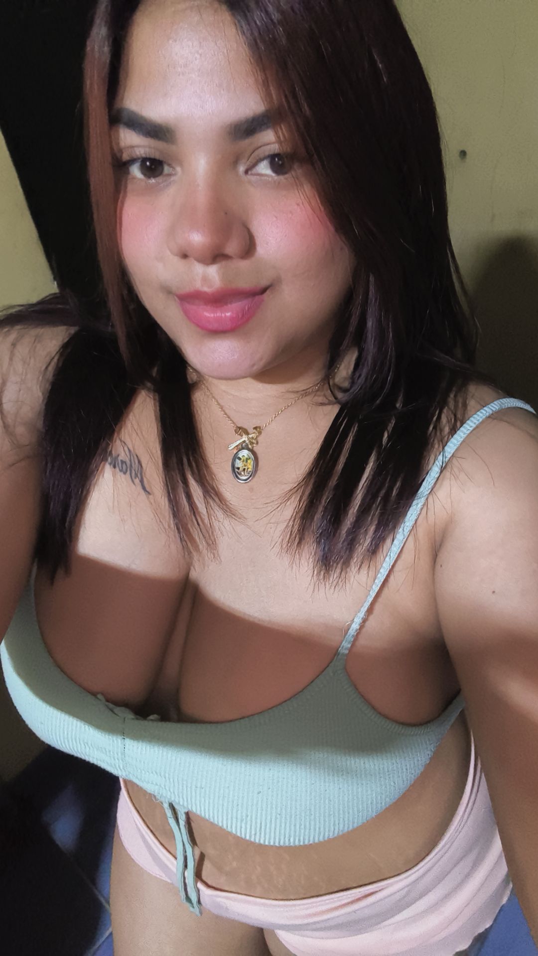 @𝓜𝓲 𝓡𝓮𝓲𝓷𝓪ⓇⒺⒷⒺ🎧🖤💕💞🌈