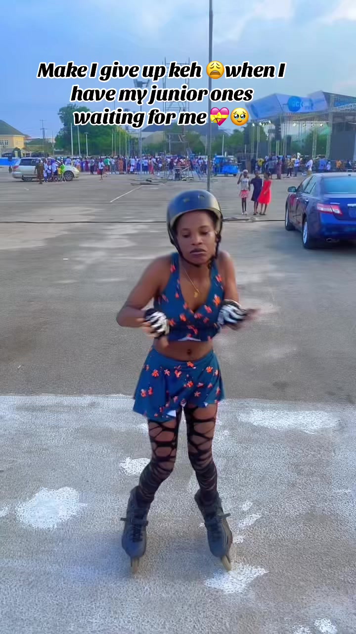 @SKate Ellablink