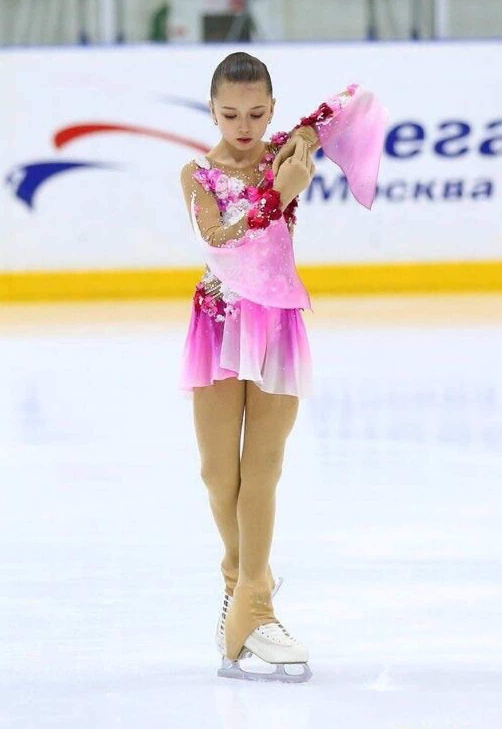 @Ice skating ⛸️🤍