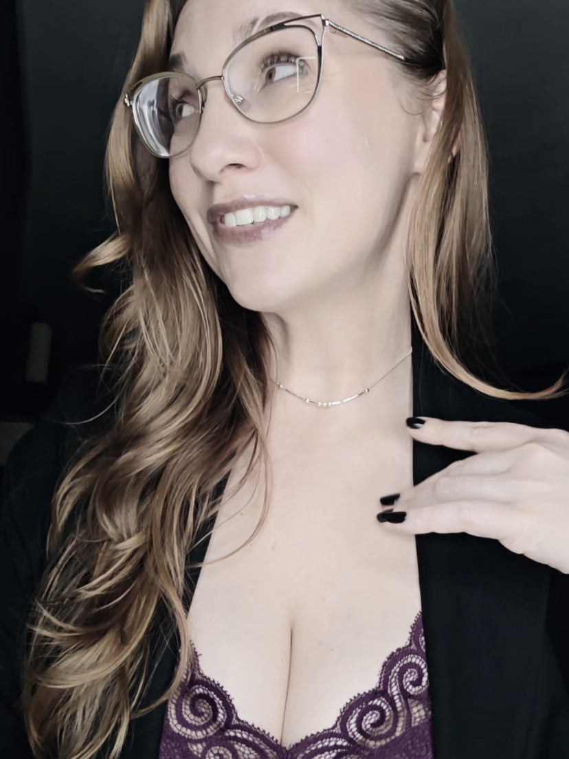 @HayAnna