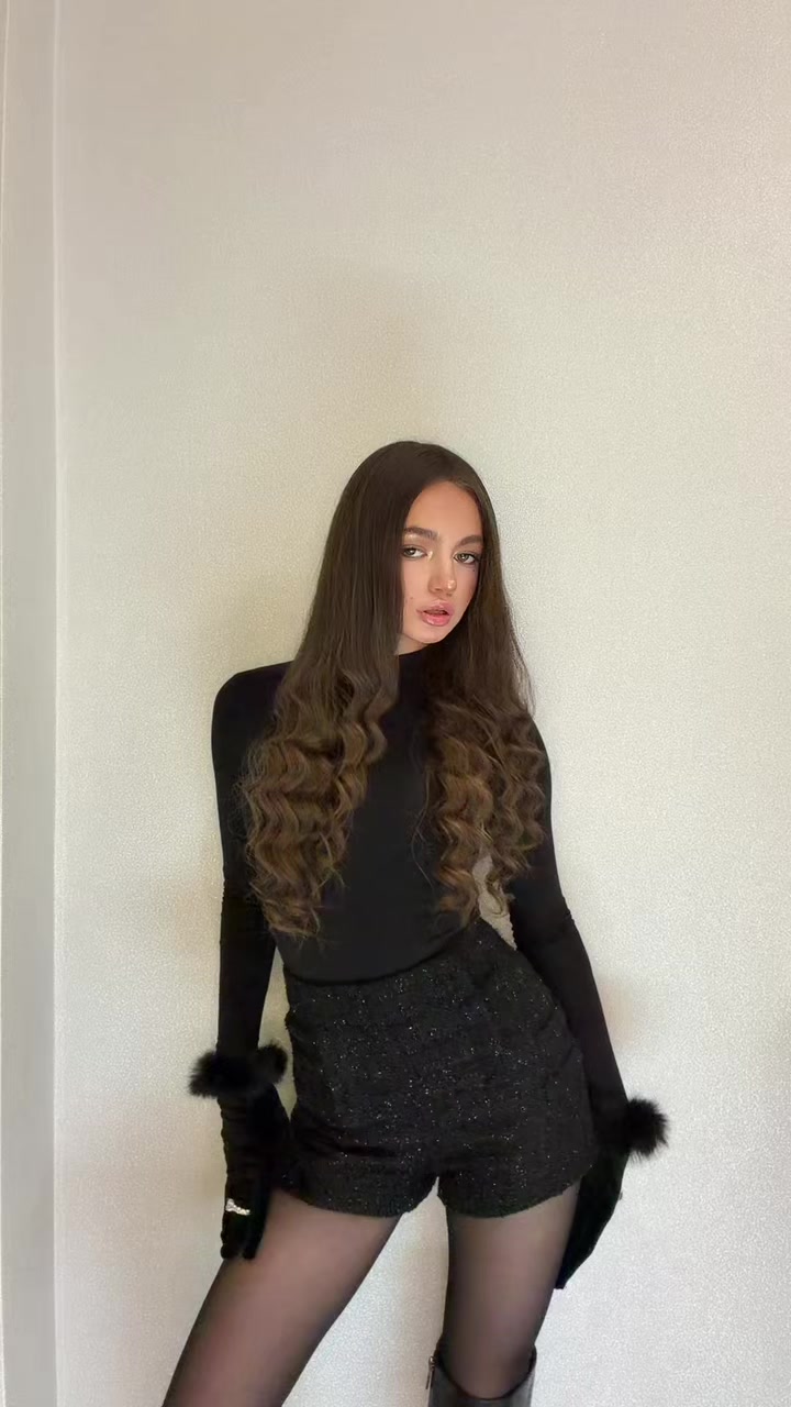 @VLADLENA