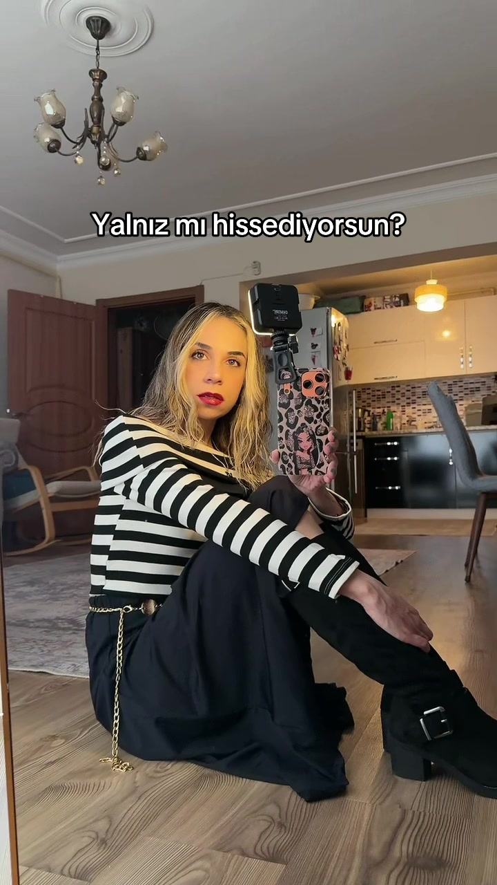 @yağmur &ouml;zkavak