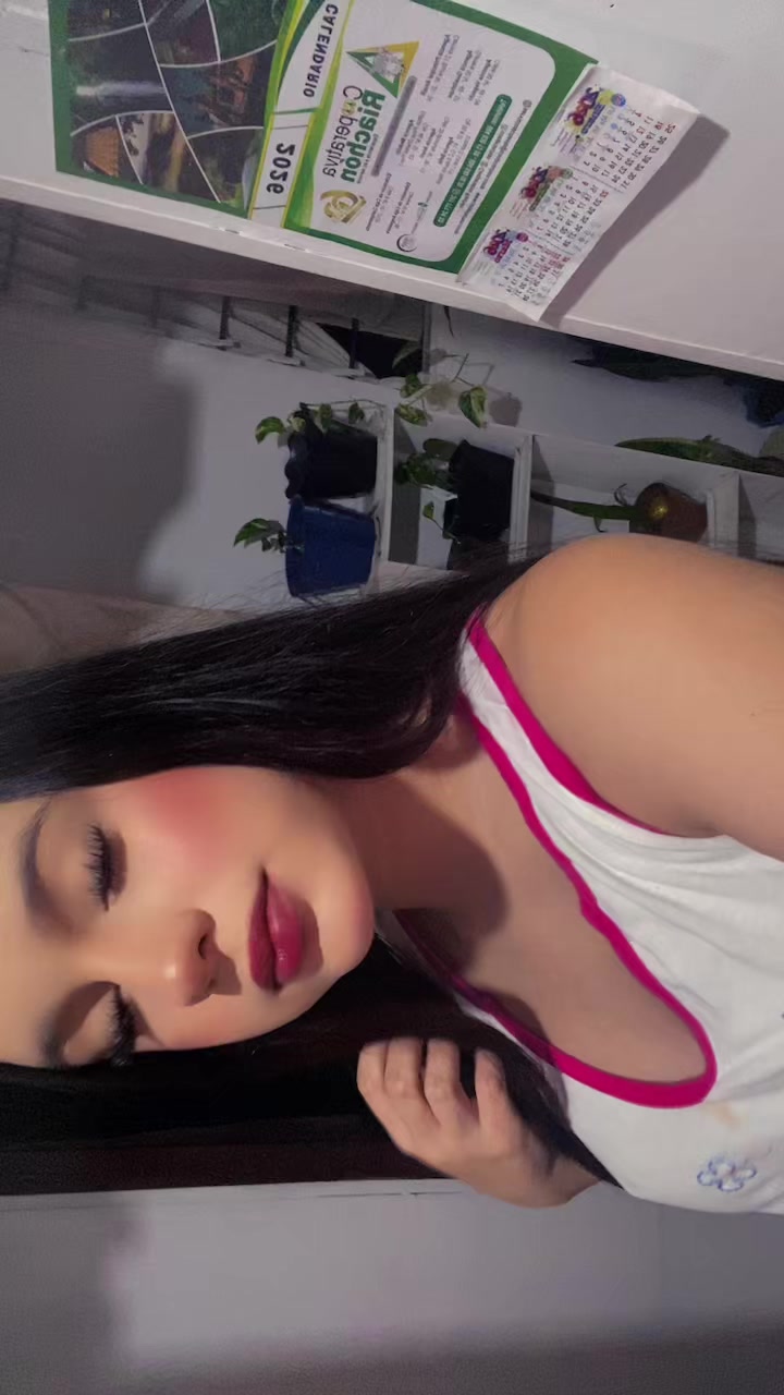 @xhalito💘
