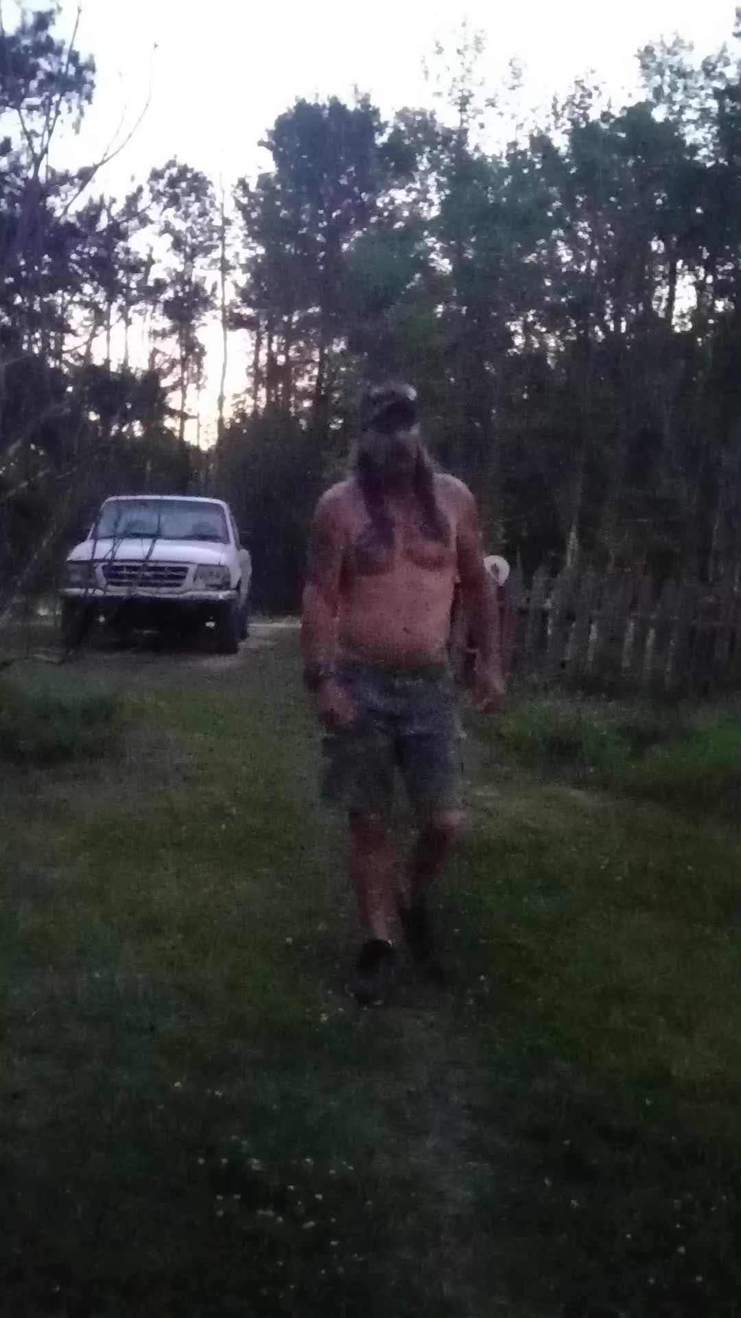 @Jr
