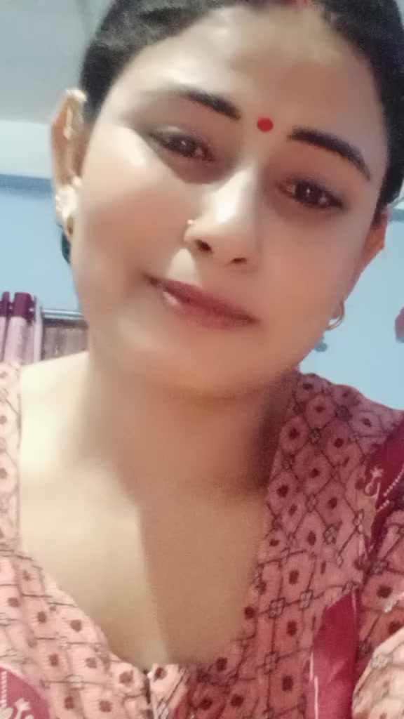 @Naina Kc915