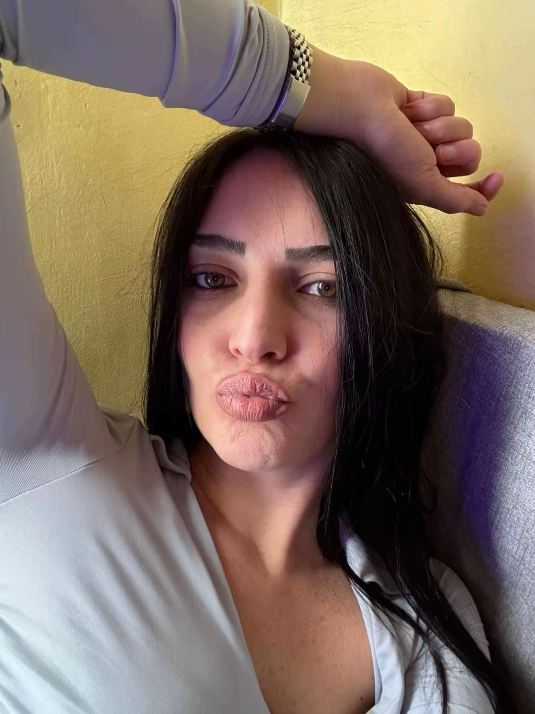 @Anna✨