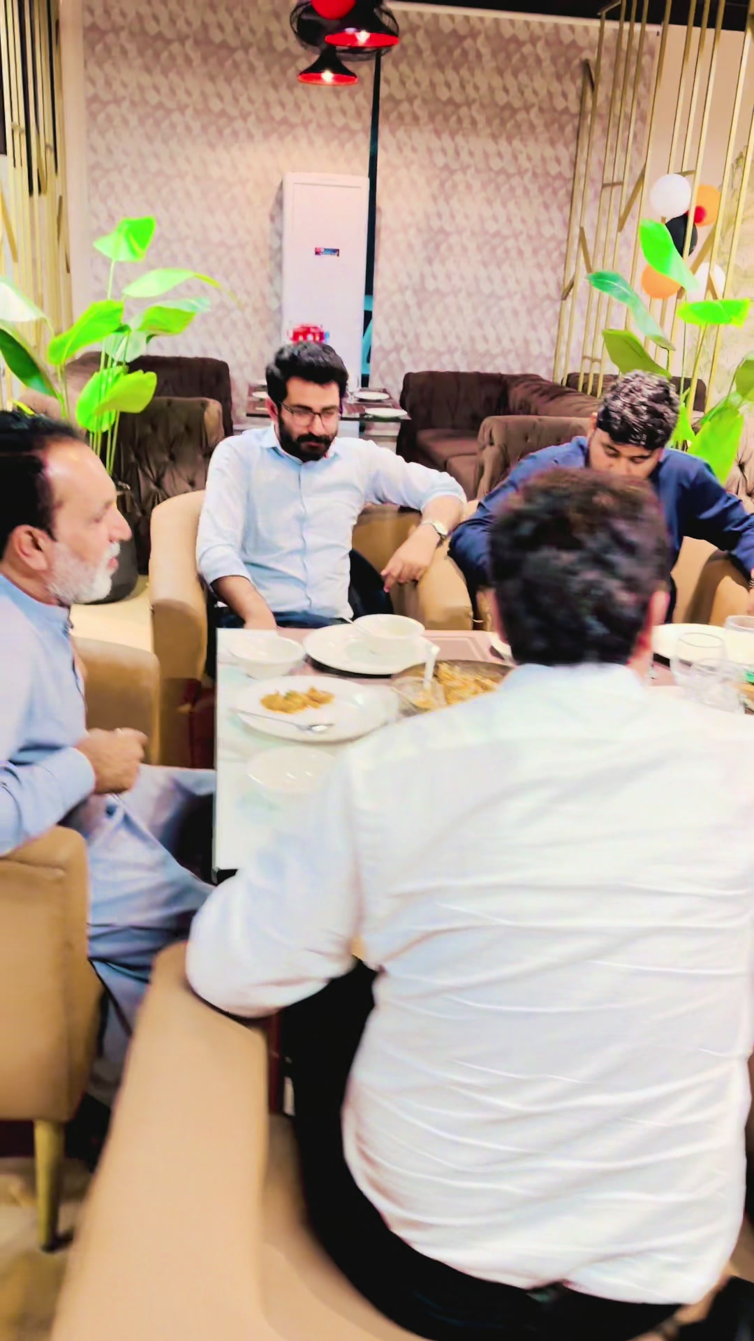 @Waseem Awan (Wasi&hearts;️)