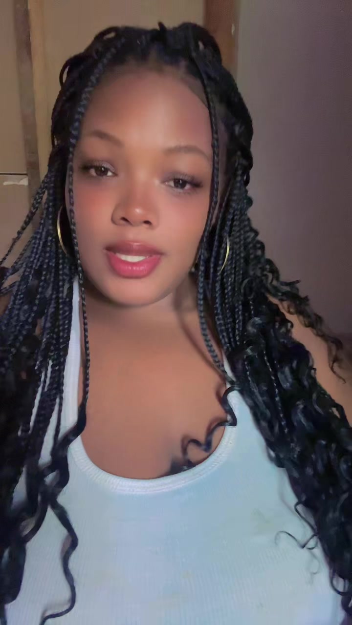@Keyla🦋🌺