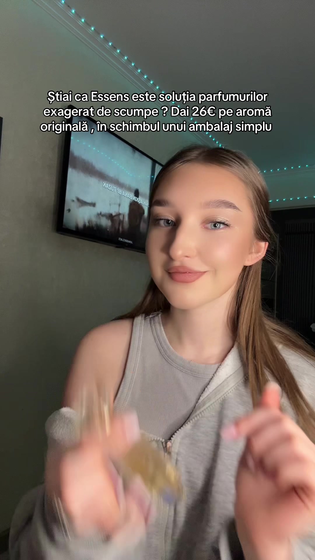 @adelinatarus1