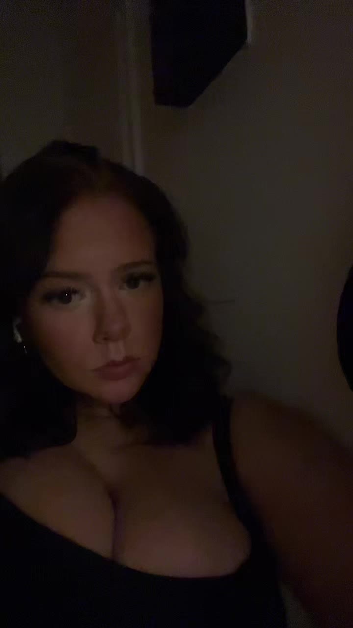 @menni <3