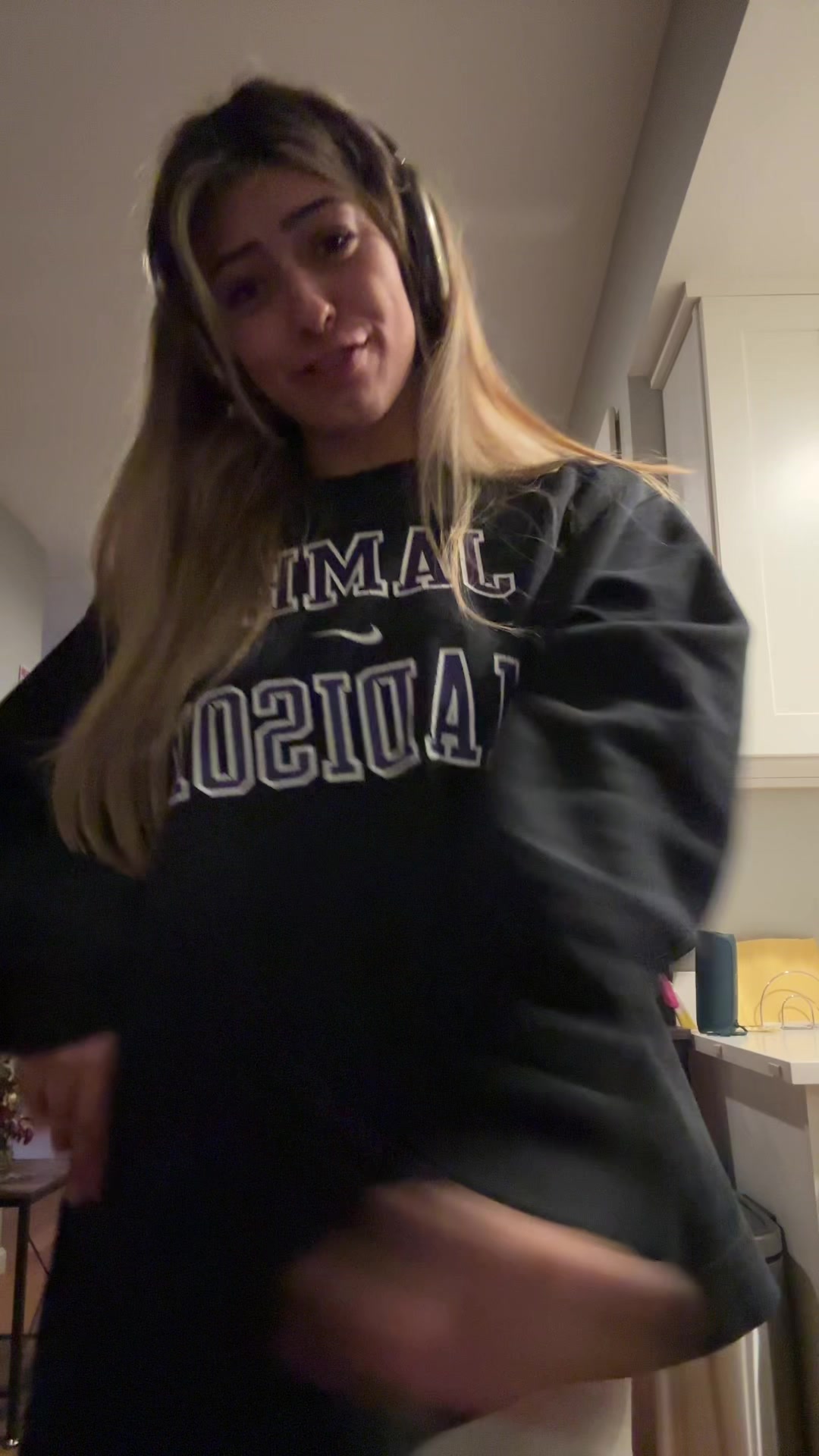 @karina