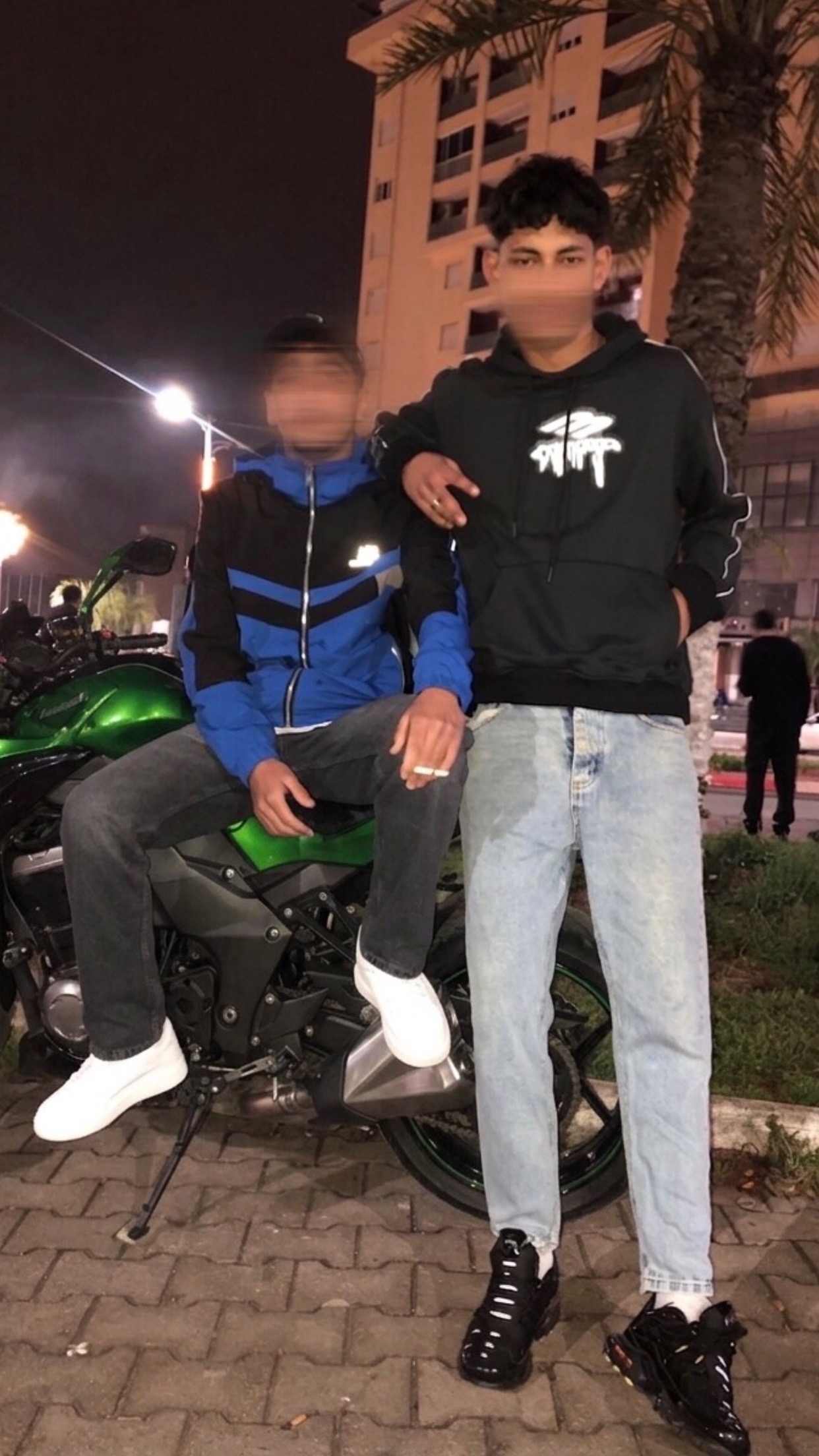 @𝖆𝖇𝖉𝖔𝖚 𒉭