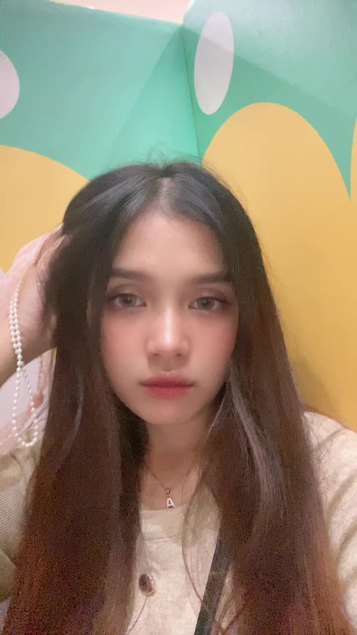 @Febby🌼