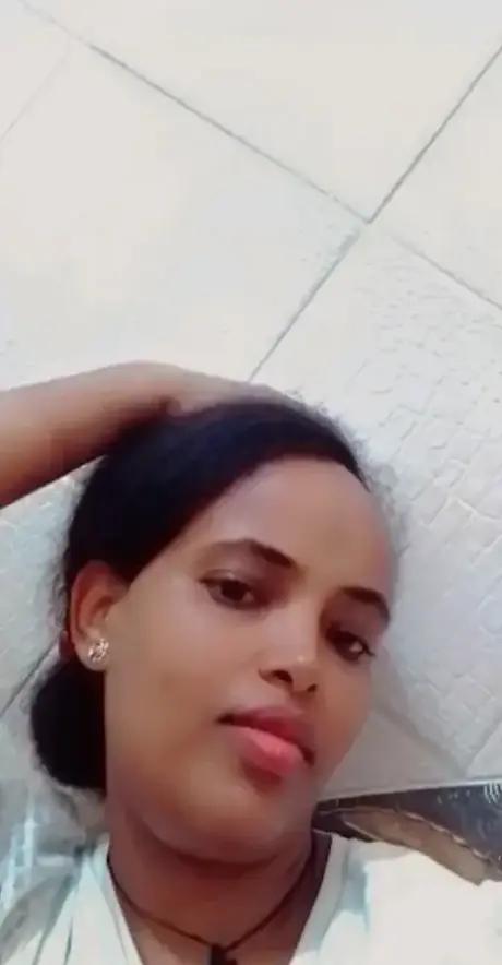 @Leloo
