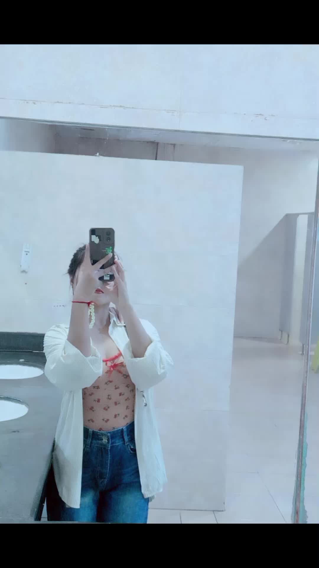 @Nay Chi Htun(Natogyi Thu)🦂