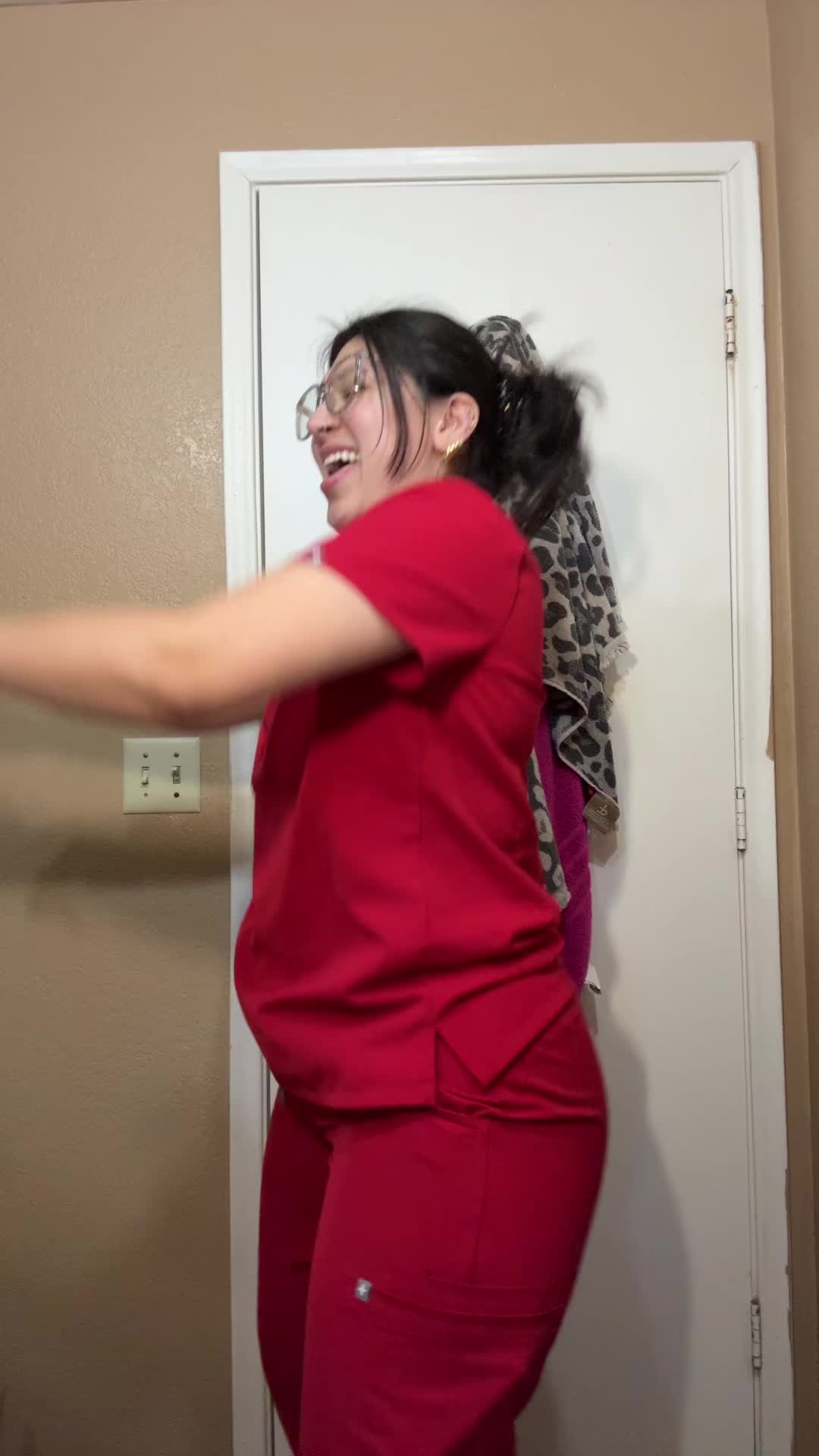 @Anna&ensp;Elizabeth (AHHH NA)