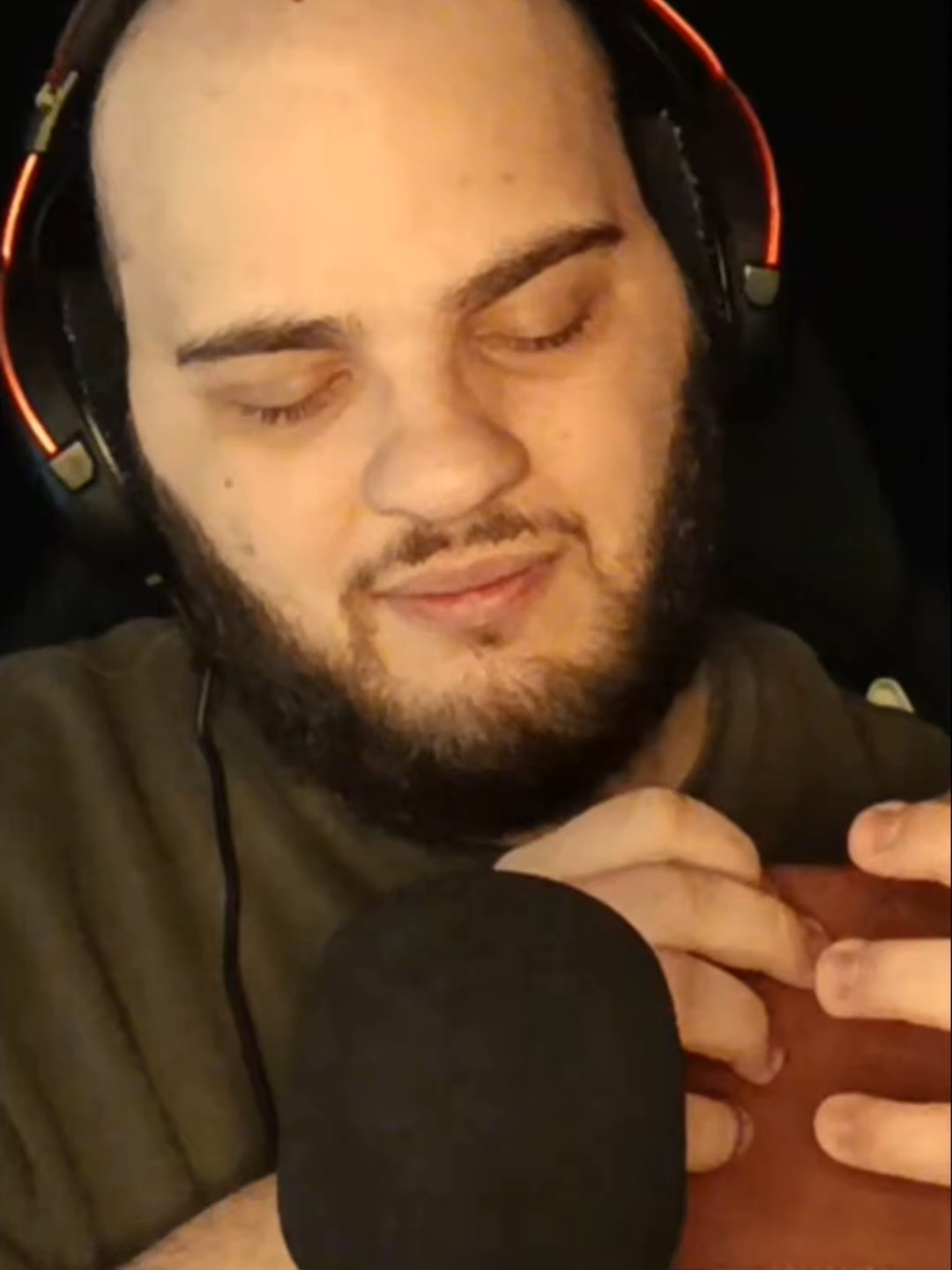 @Zhedix ASMR