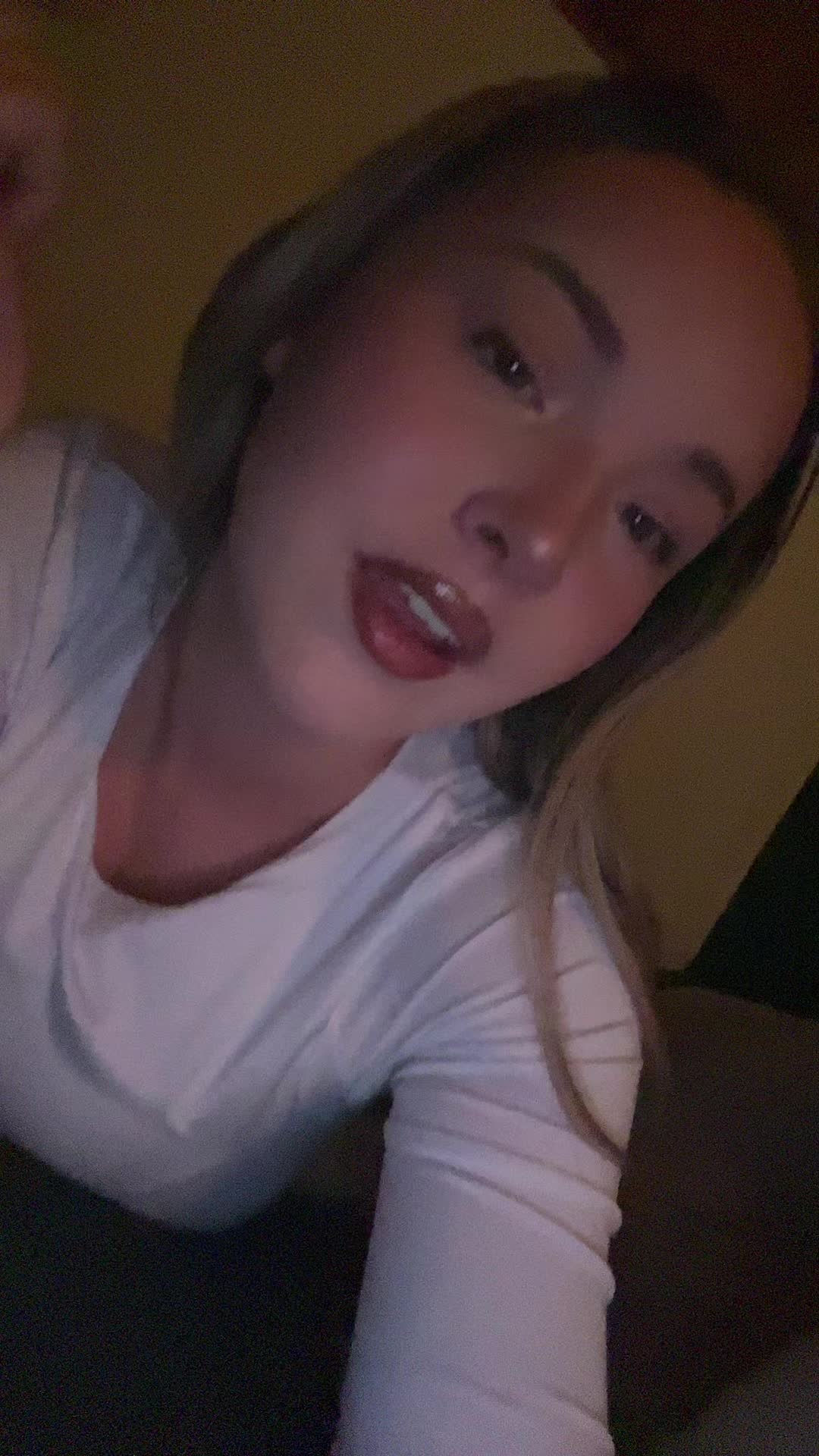 @lisaaa.mgnn