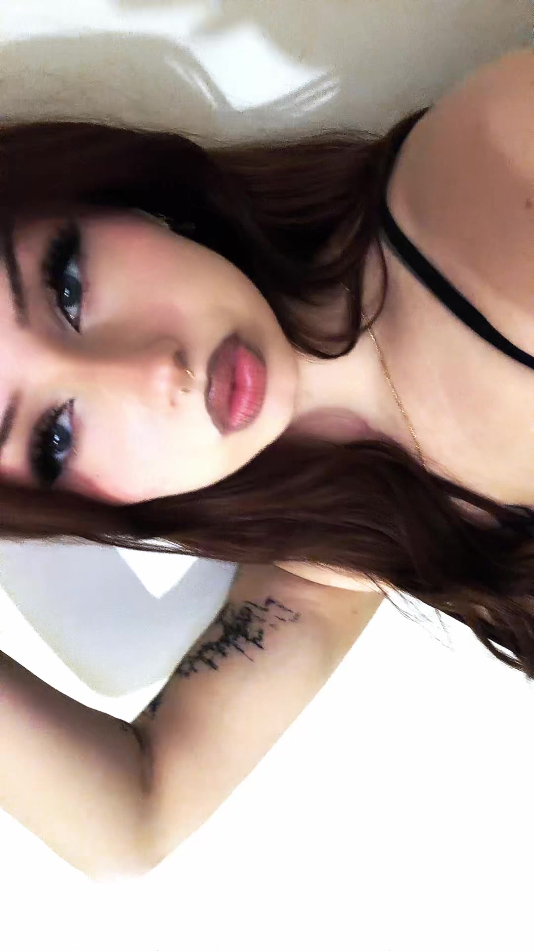 @🧝🏼&zwj;♀️