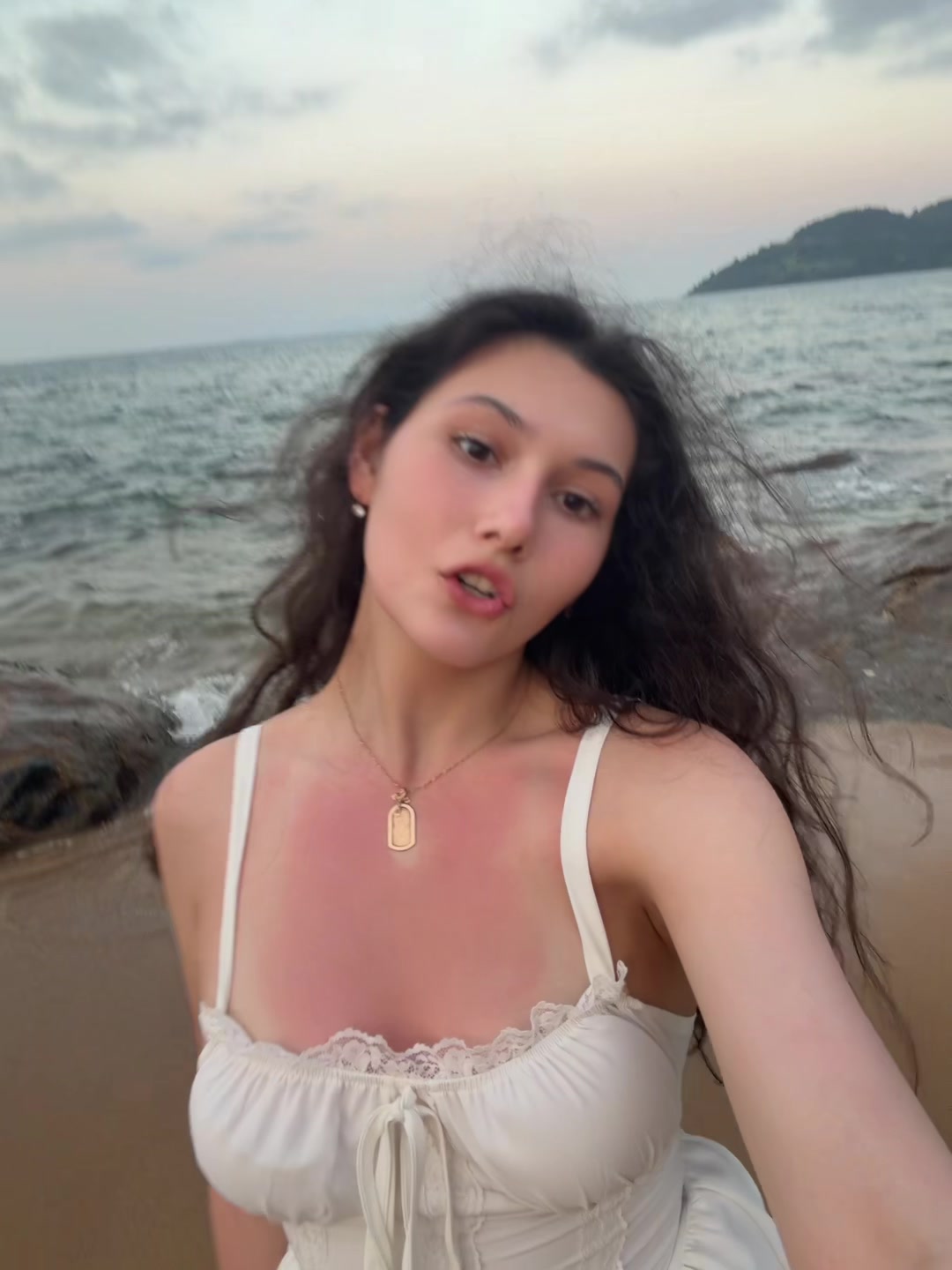 @Есения